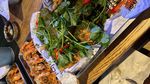 food_02_korean-fried-chicken-cilantro-basket.jpg