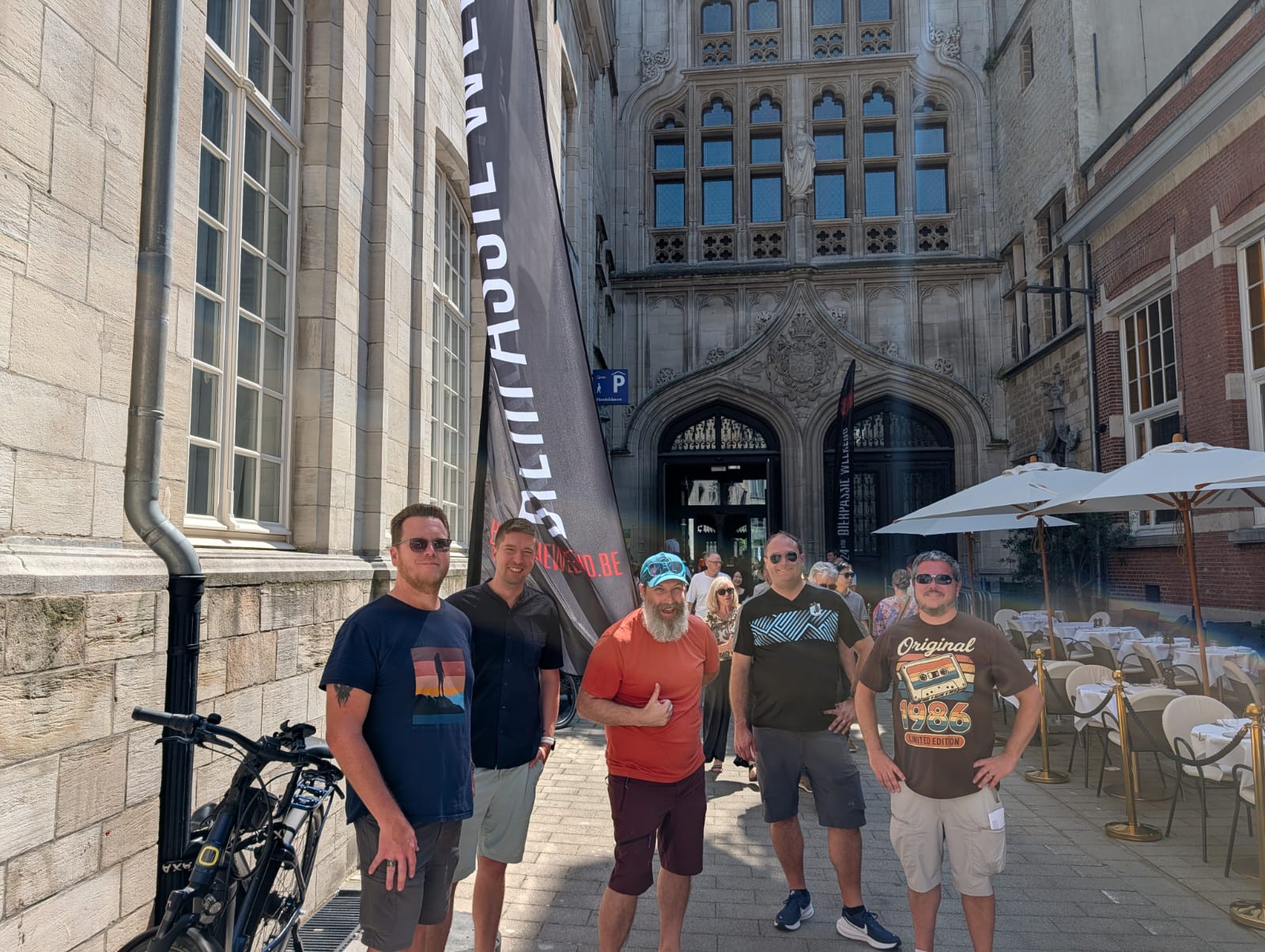 beerfest_06_group-festival-entrance-handelsbeurs.jpg