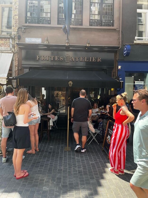 food_10_frites-atelier-storefront.jpg